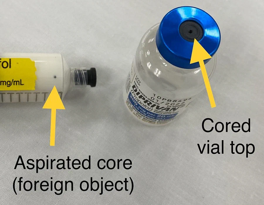 Needles aligned horizontally and vertically comparing the gauge and length to eachother.
